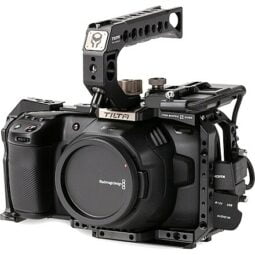 Blackmagic Pocket 6K BMPCC – incl Cage  & 1.5TB SSDs + 2x 98Wh V-Mounts full