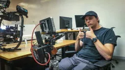 1st AC Pro Kit: Nucleus+7″ SmallHD+Teradek 4k 2Rx:1Tx+V-Mount Batts+Stand