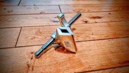 Cardellini Clamp (Center Jaw Vise Grip 3″) full