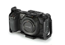 Complete BMPCC4K Blackmagic Pocket 4K + SSD+V-Mount + EF