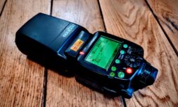 Canon Speedlite 600EX II-RT Flash with Diffuser, E-TTL and Mount