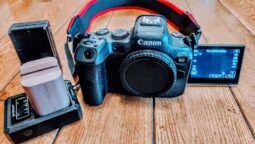 Canon EOS R6 Digital Camera (Photo & Video) + Batteries/128GB Cards