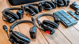 Hollyland Solidcoms C1 – 9x Headsets, Wireless, 1.9 GHz, with spare batteries